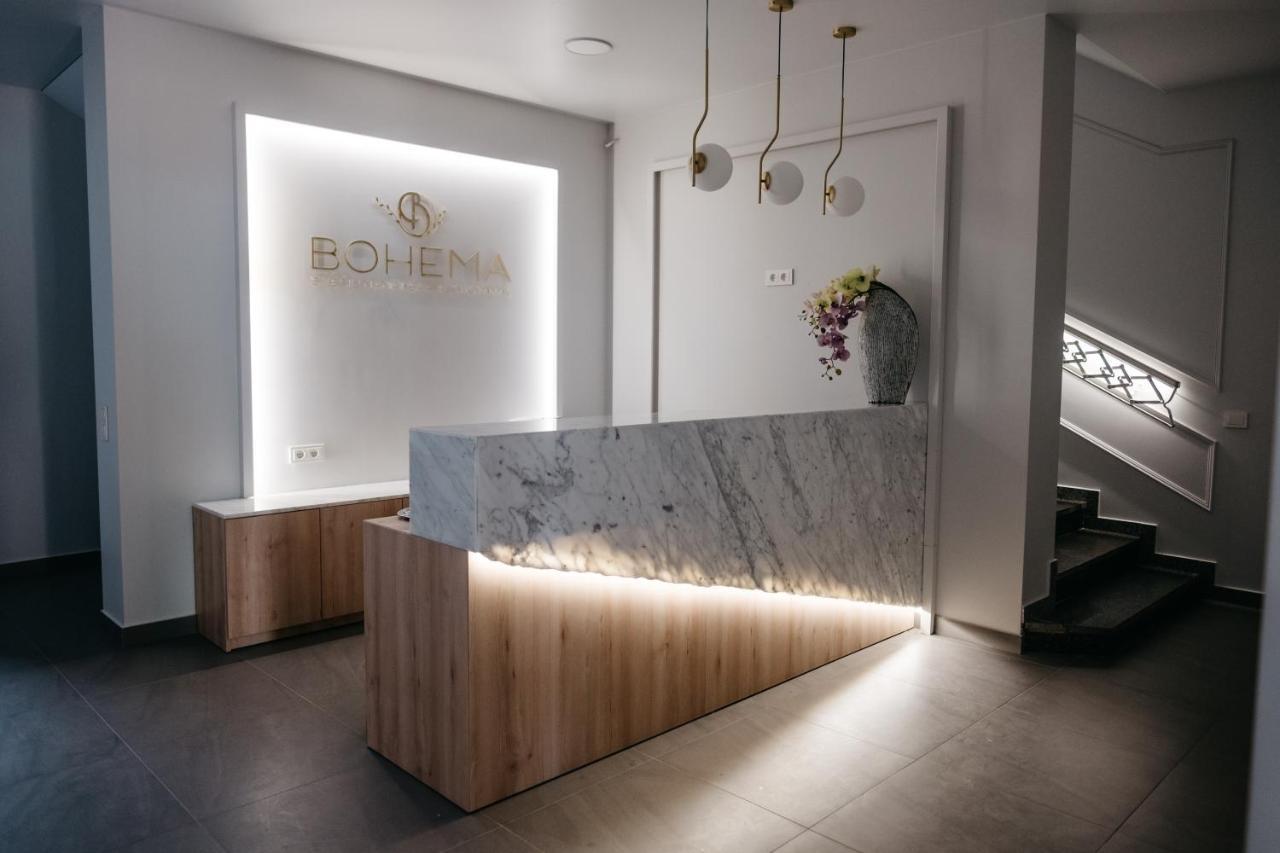 Готель Bohema Тельше Екстер'єр фото